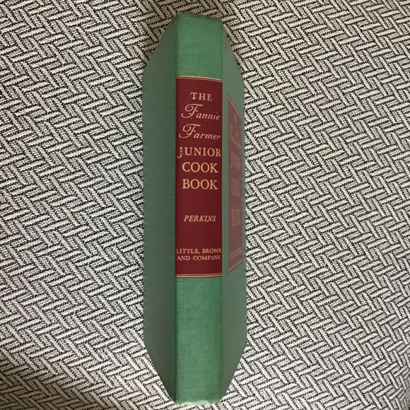 1940’s Fannie Farmer Junior Cook Book Vintage - Picture 5 of 16